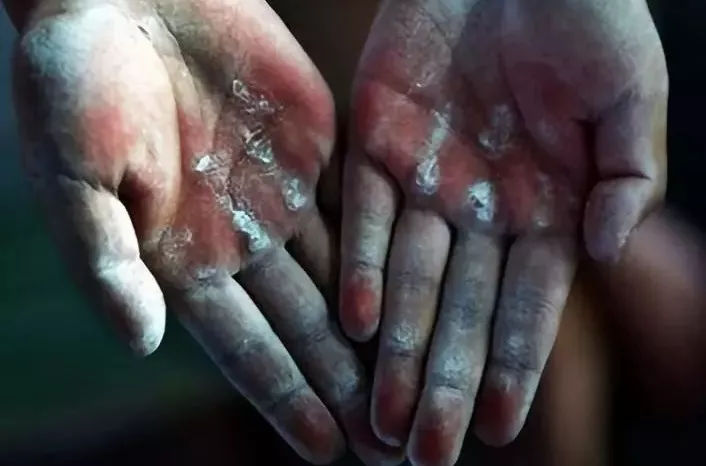 我的爸爸是一个做磨料磨具的工人... 我的爸爸是一个做磨料磨具的工人...